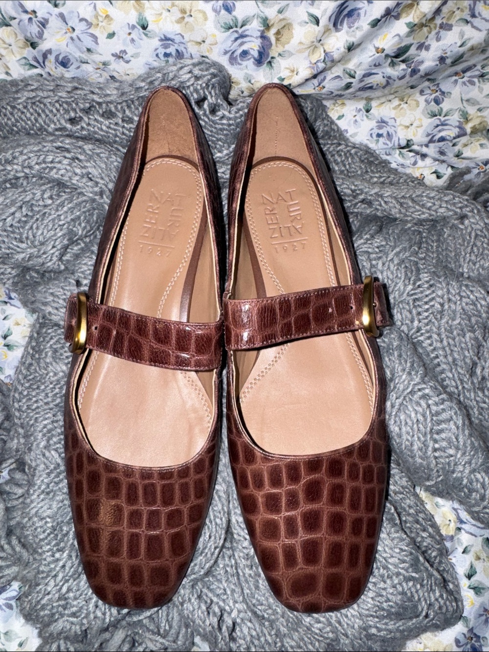 Naturalizer Brown Croc-Embossed Mary Jane Flats-like new